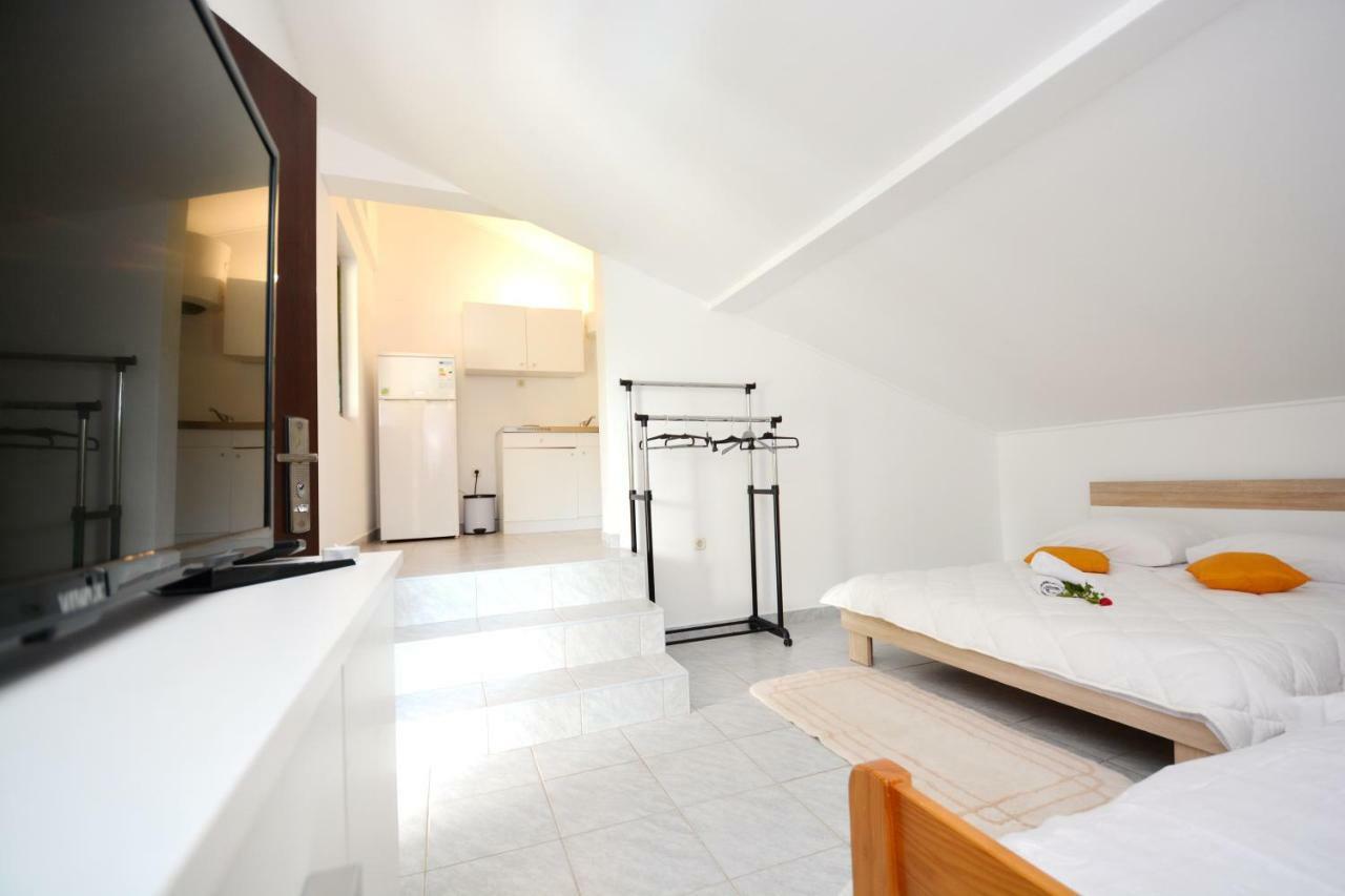 Apartmani Maca Sikovo Extérieur photo